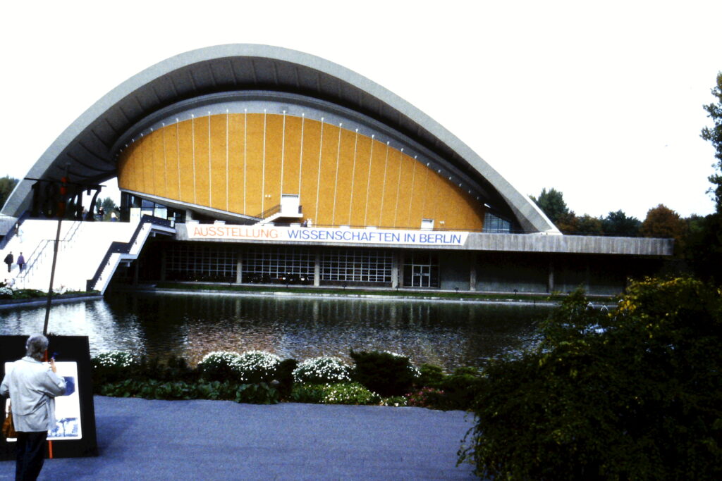 Berlin, Schwangere Auster
